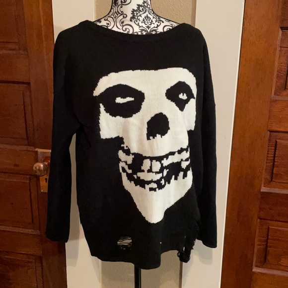 Iron Fist Misfits Sweater 